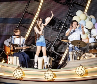 勢不可擋！新一代天團告五人壯闊戶外場「宇宙超有趣」登陸上海虹口足球場　屢刷新自身紀錄