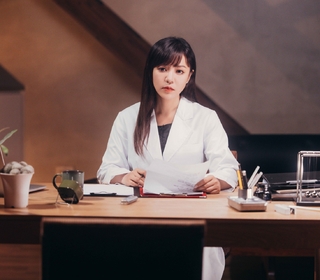 丁噹再為戲劇獻唱主題曲〈愛著〉 MV一人分飾兩角喊話想演戲