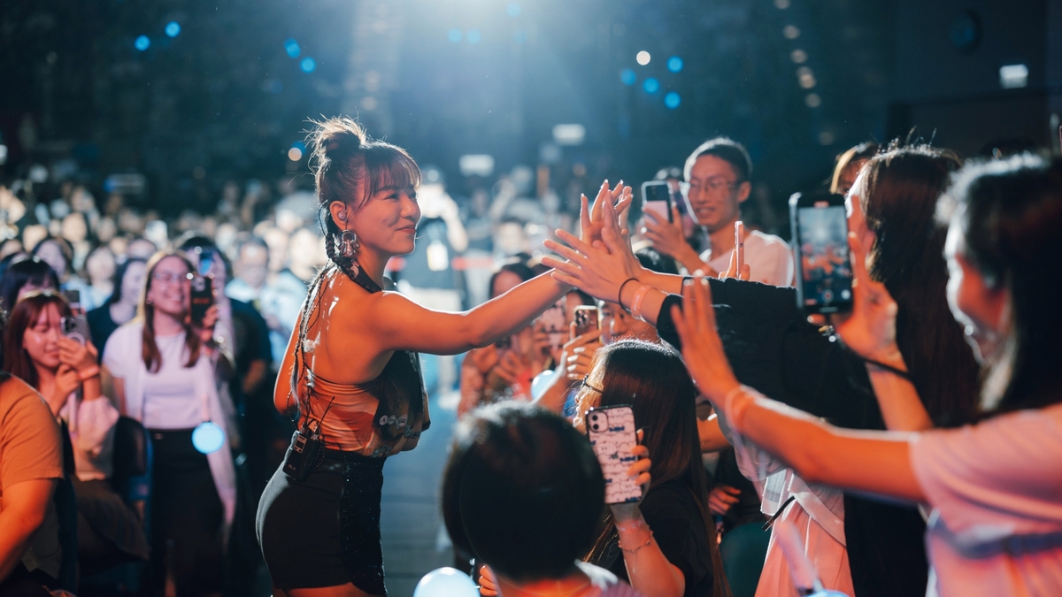 丁噹《當我們再一起》香港演唱會獻上4大驚喜 邀吳若希Jinny、 GX合體一解歌迷「七年之癢」