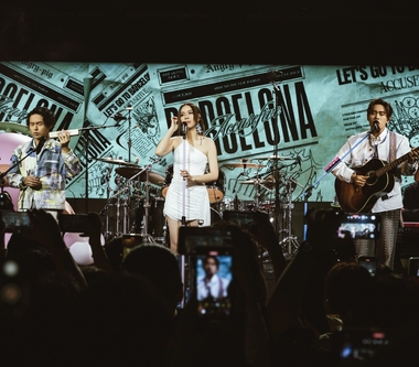 告五人首登巴塞隆納成華人演唱歷史新篇　7年前預言今成真