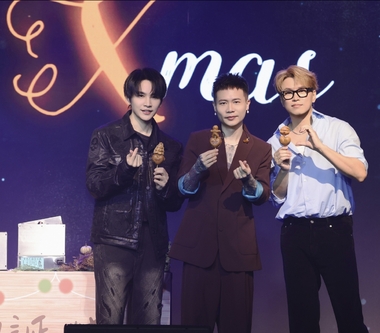 蕭秉治《完人》專輯＋《活著 Alive》小巨蛋好成績 感謝歌迷齊慶功