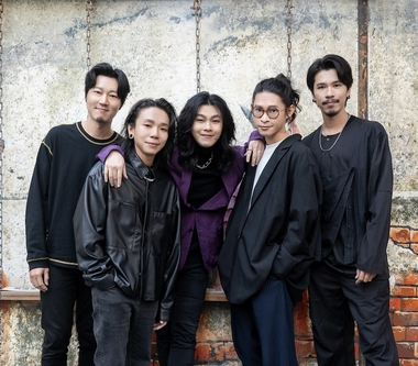 麋先生驚喜推〈到底我算什麼〉全新「刻骨麋心」版！　上線迅速躍居KKBOX新歌即時榜冠軍