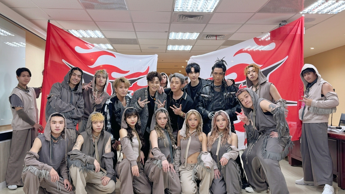 Energy、丁噹、蘇慧倫、GX鼓鼓呂思緯、蕭秉治、白安陪伴跨年迎接嶄新2025年