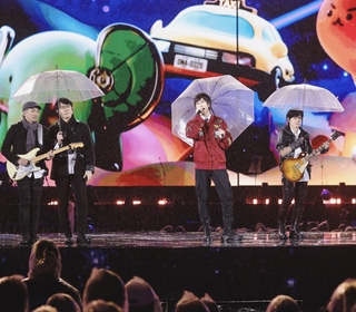 五月天《FLY TO 2025 線上跨年演唱會》上線二小時就破250萬觀看次數