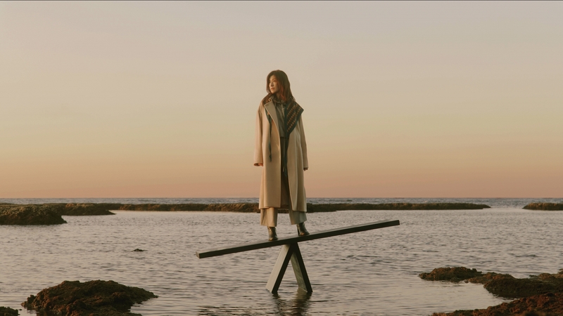 1蘇慧倫《輕重Aftersun》實體專輯已全面預購，推出限定雙版本封面「生命餘溫之輕版」.jpeg