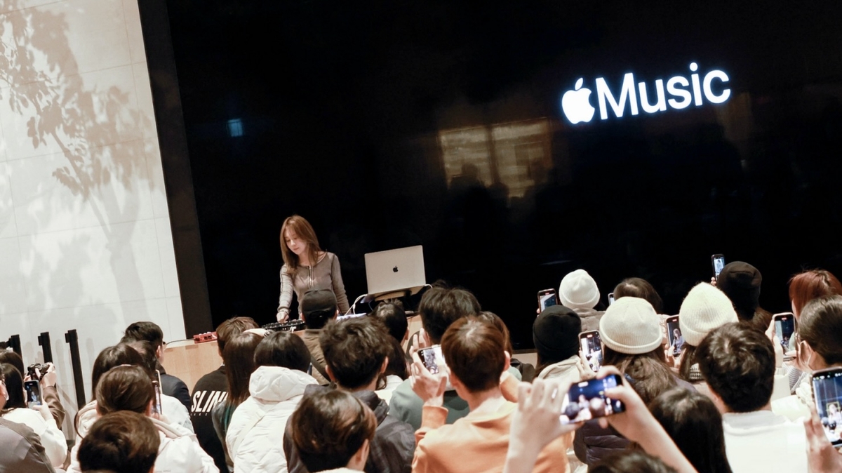 白安受邀至Apple開唱　全新演出經驗喊「美夢成真」