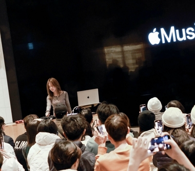 白安受邀至Apple開唱　全新演出經驗喊「美夢成真」