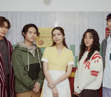 告五人睽違6年再度合作金曲獎最佳MV〈紅〉導演殷振豪　以奇幻吸血人鬼戀劇情打造〈我天生－有夢版〉MV超吸睛