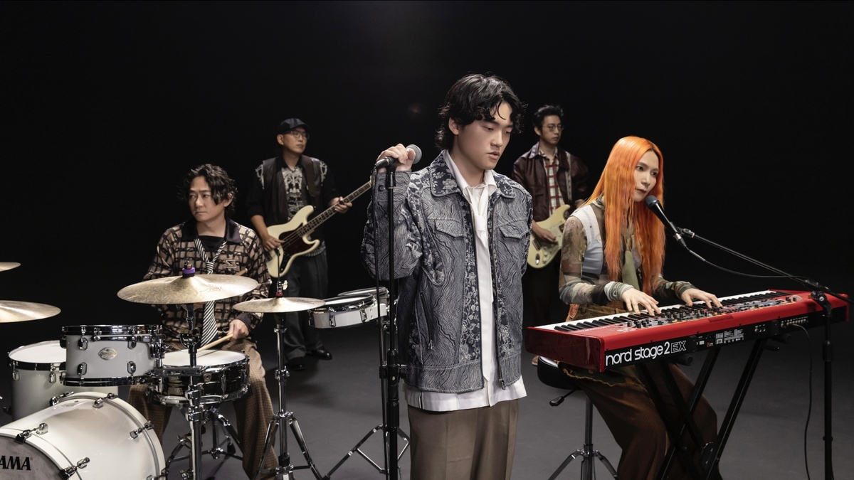 〈失去做夢能力的人們〉MV與「綿羊群演」共譜魔幻失眠夜　Tizzy Bac讚很「羊」眼