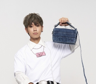 鼓鼓呂思緯攜手ROBINMAY打造聯名包 新角色Richy就像把鼓鼓帶著走！