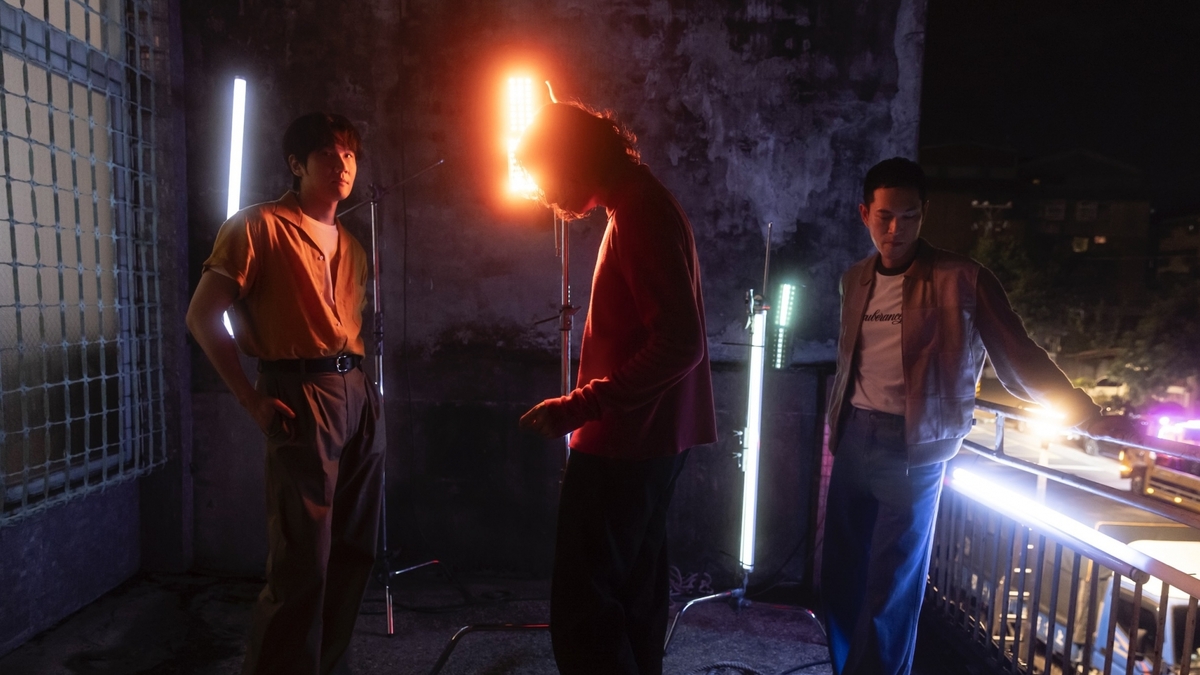 金曲樂團宇宙人睽違三年重磅回歸！為夜不眠的夜貓族打造全新單曲〈不曾寧靜的夜〉