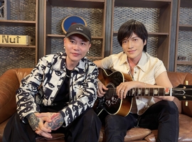 蕭秉治《活著 Alive》直播暢聊 五月天怪獸、Energy牛奶、白安、鼓鼓呂思緯輪番登場觀看直衝120萬