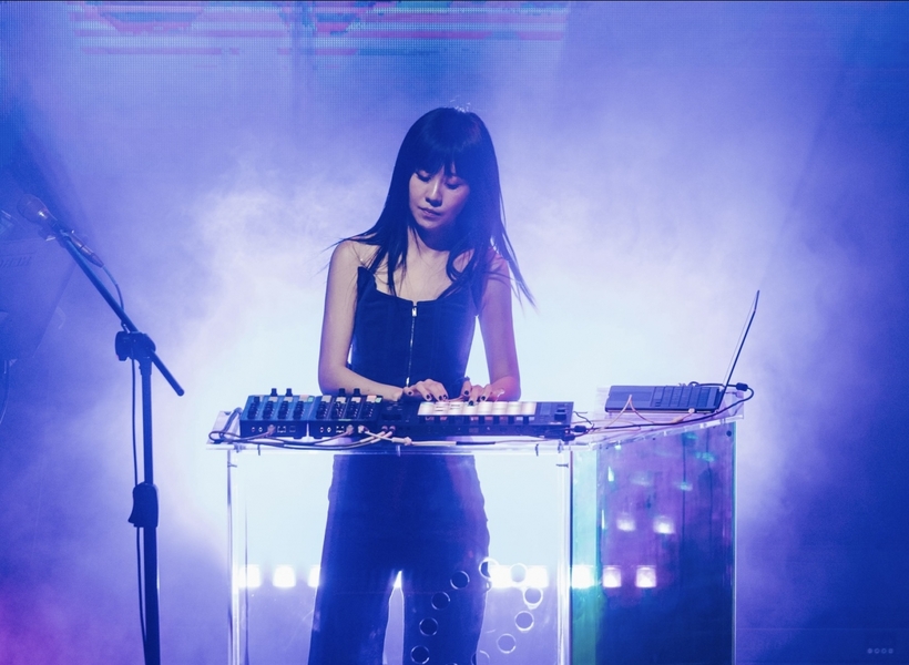 白安《路邊野餐》新專輯巡迴演唱會台中首　 訂製「星期八DJ台」展現電子音樂新時尚