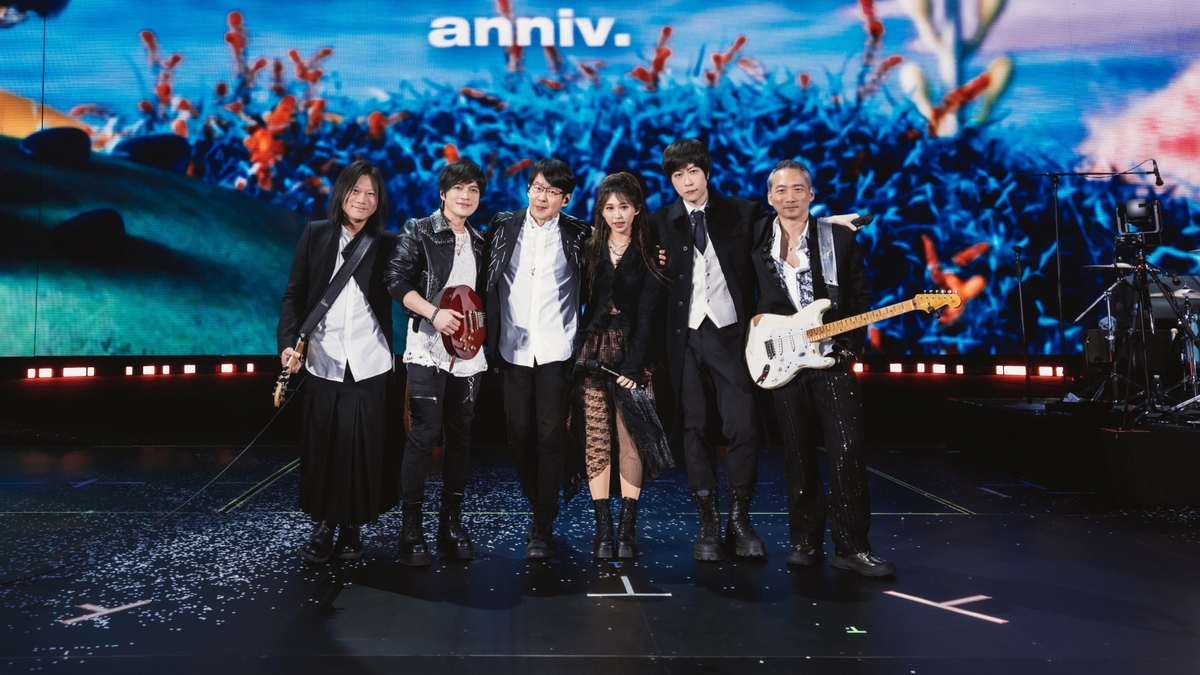 五月天為你製造一場漫天飛雪 浪漫初雪與你在上海《回到那一天》