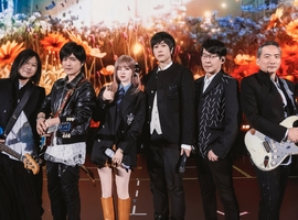 五月天《回到那一天》演唱會上海最終場  宋雨琦乘著「專機」登場 意想不到的夢幻聯動  同框演繹〈後來的我們〉、〈Radio〉