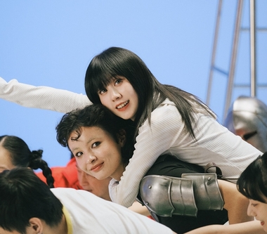 化身夢想中的自己 白安感動〈星期八〉MV中爸爸追夢滑雪故事：跌倒也要再站起來！