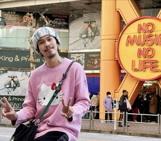 新年趁勝追擊　麋先生再推全新正能量〈無所謂明天還有多壞〉MV邊跑邊拍　吉他手小B東京新宿清晨狂奔一圈再一圈