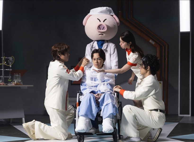 橫掃2千萬點閱　告五人再推新曲〈快樂的事記不起〉MV　夢幻英倫City Pop曲風霸氣登場