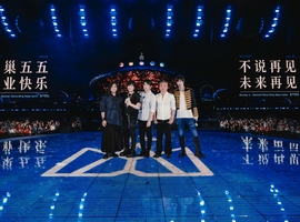 五月天和歌迷共創55場鳥巢搖滾新紀錄！時光機無限延伸 《回到那一天》5大音樂重要時刻