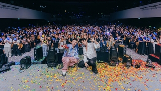 蕭秉治首次個人香港演唱會《活著Alive》  感謝歌迷久等驚喜獻唱粵語夯歌〈黑玻璃〉