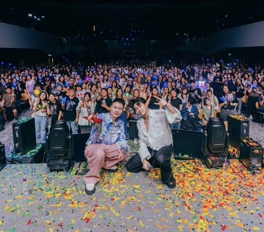 蕭秉治首次個人香港演唱會《活著Alive》  感謝歌迷久等驚喜獻唱粵語夯歌〈黑玻璃〉