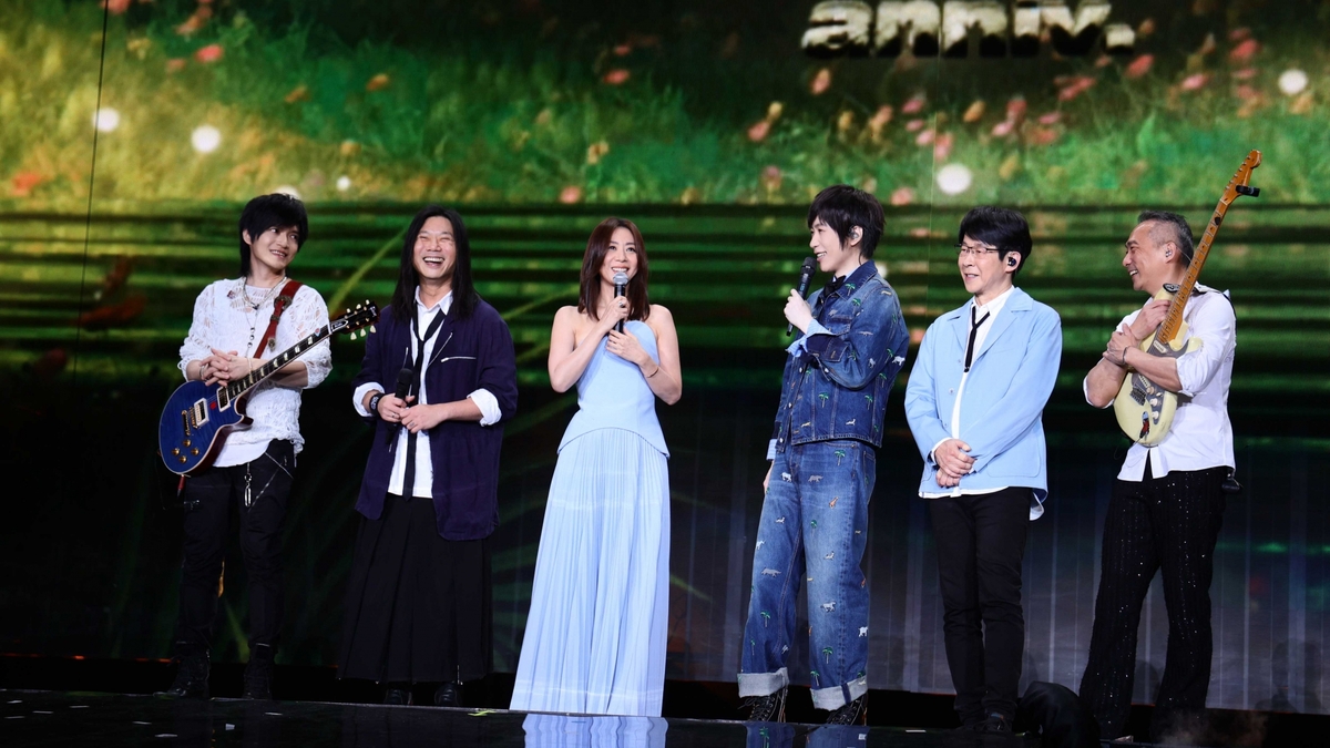 五月天創最快重返大巨蛋紀錄！陳綺貞驚喜同台、重現《第168場演唱會》　首場彩蛋滿到溢出