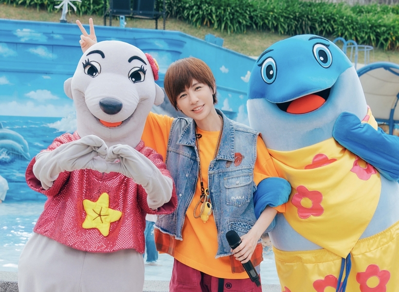 小魏魏嘉瑩《快出來玩》遊樂園快閃計劃啟動！首站花蓮海洋公園與歌迷大玩遊樂設施嚇喊「太高了吧！」